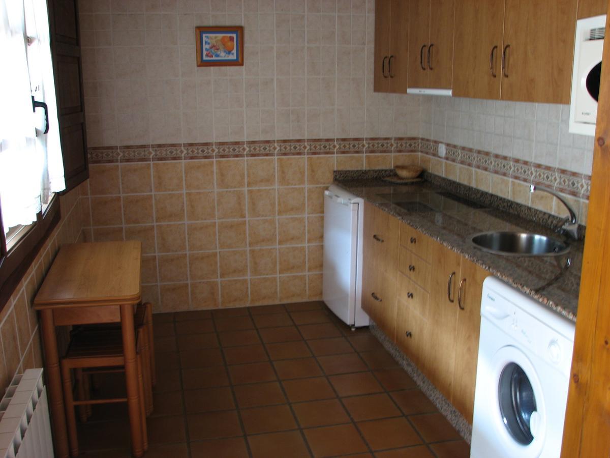 Viviendas Rurales Aldea De Dosamantes Pesaguero-La Parte Exterior photo